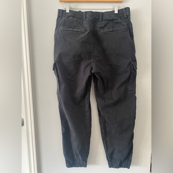2 Pairs Uniqlo Wide-Fit Cargo Jogger Pants - Picture 2 of 5